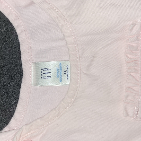3-6M Pink Gap Shorts Overalls - Picture 2 of 2